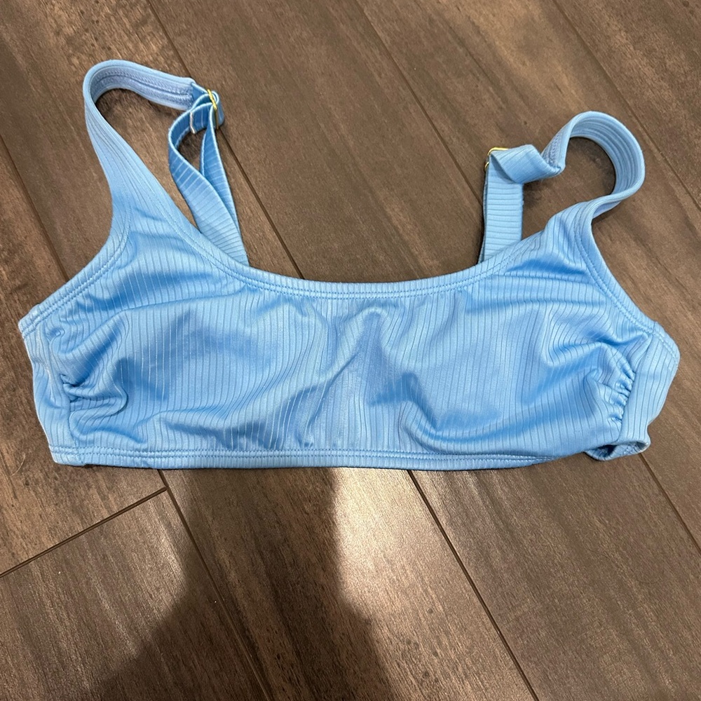 Blue Ribbed Sports Bra - Picture 3 of 3